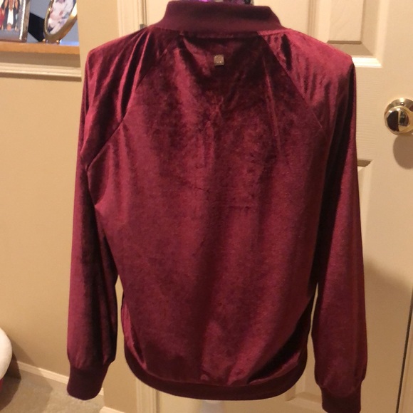 Jacket - Picture 2 of 5